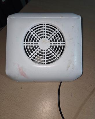 Aspiratore unghie