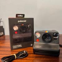 Fotocamera istantanea Polaroid Now Gen 2