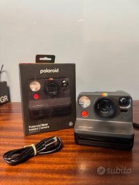 Fotocamera istantanea Polaroid Now Gen 2