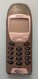 Nokia 6210 con accessori