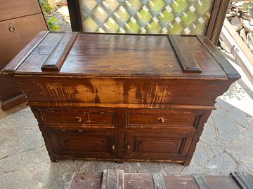 Mobile in legno ( madia )