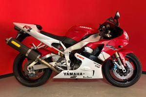 Yamaha YZF R1 - 1999