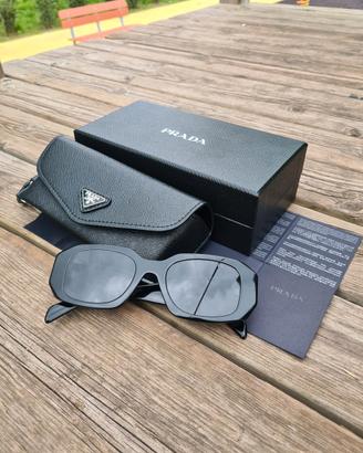 Occhiali Prada donna neri 