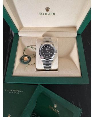 ROLEX EXPLORER 124270