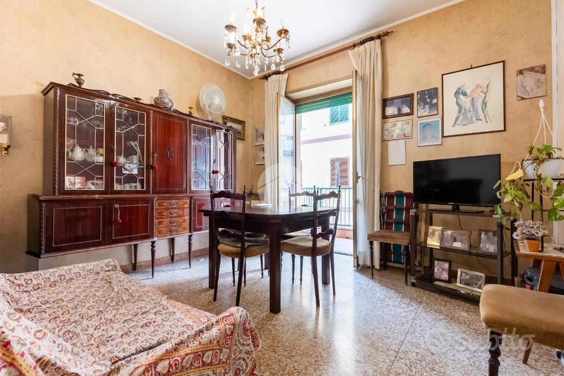 2 LOCALI A ROMA - Vista 2