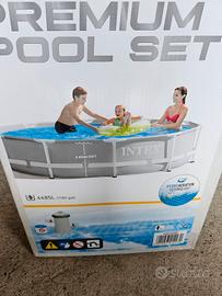  piscina INTEX montata e usata pochissime vol