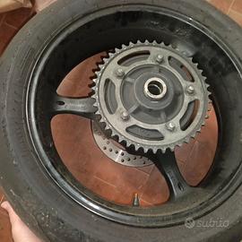cerchio posteriore suzuki gsx 600 r 2006