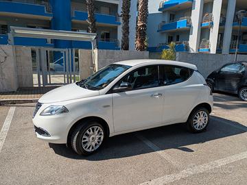 Lancia Ypsilon 0.9 twinair METANO
