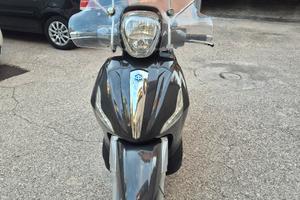 BEVERLY 300 I.E.