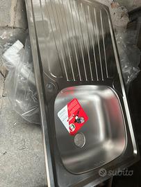 Piano lavandino nuovo