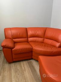 Divano modulare angolare con pouf