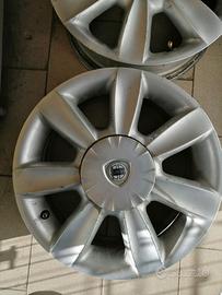 Lancia Ypsilon 2 cerchi