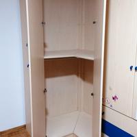 Armadio cameretta con libreria