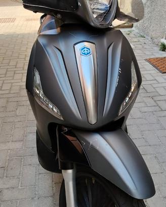 Piaggio Beverly 300 - 2016