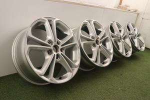 Cerchi in lega Ford Volvo Peugeot Opel 17