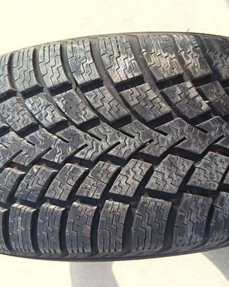 Gomme auto