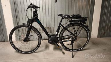 Bicicletta elettrica KTM pedalata assistita