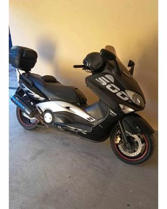 Yamaha T Max 500
