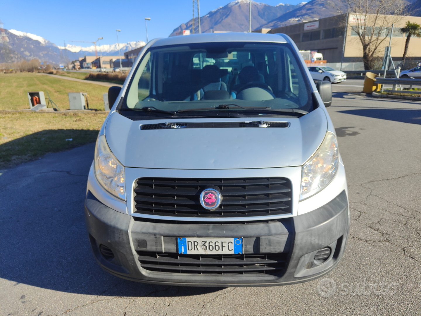 Fiat scudo 9 posti - Veicoli commerciali In vendita a Brescia