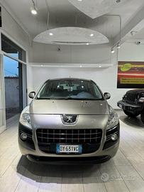 Peugeot 3008 1.6 HDi 110CV cambio robotizzato Prem