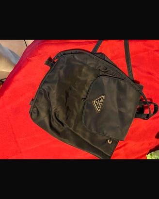 Prada zaino nylon iconico