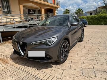 Alfa Romeo Stelvio 180 cv