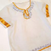 Camicetta manica corta bianca decorazioni batik