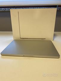 MacBook Air 13” chip M3 (CON GARANZIA)