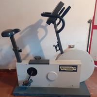 cyclette Technogym 