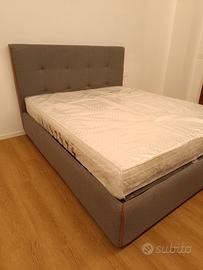 letto matrimoniale cassettone