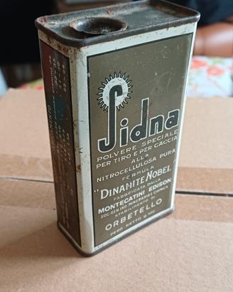 Scatola antica in latta 