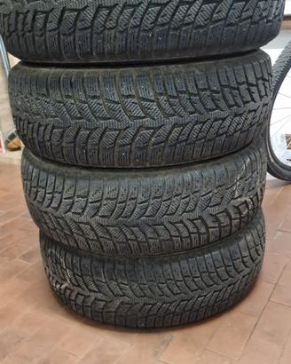 gomme invernali 205 60 16 