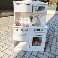 Cucina per bambini in legno artigianale