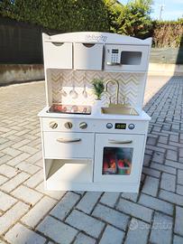 Cucina per bambini in legno artigianale