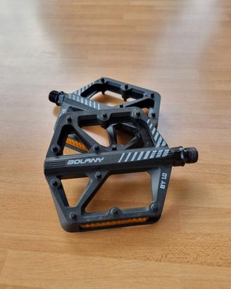 Pedali Bici Flat Neri Nuovi - Grip Top & Rifrangen