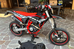 Motard beta 125