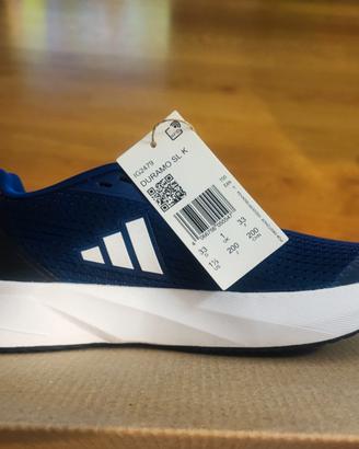 Sneakers Adidas nuove numero 33