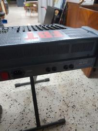 impianto voce FBT MIXER PIU MICROFONO SCIURI