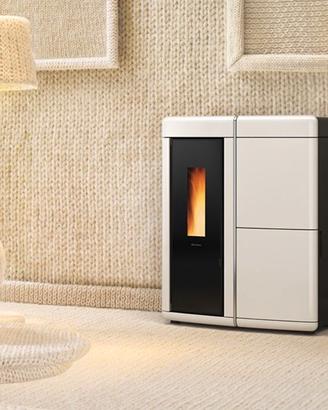 TERMOSTUFA A PELLET EVELYNE NORDICA EXTRAFLAME