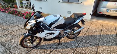 aprilia rs 125