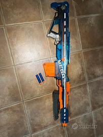 Nerf Centurion elite + 2 dardi Mega