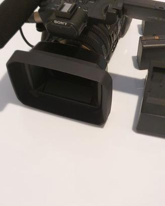 Video camera Sony PXW Z- 100