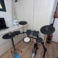 BATTERIA  ELETTRONICA YAMAHA