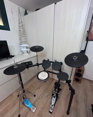 BATTERIA  ELETTRONICA YAMAHA