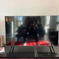 PHILIPS - Ambilight Smart TV 43”