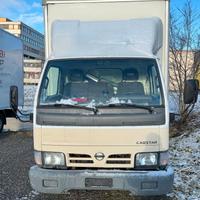 Nissan Cabstar ricambi motore BD30 cassone cabina