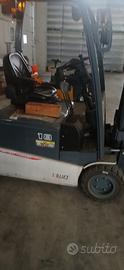 Carrello elevatore usato pochissimo