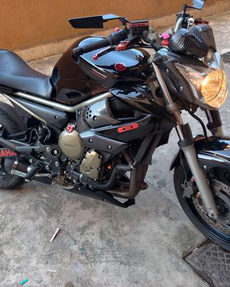 Yamaha xj6