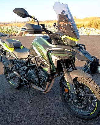 Benelli TRK 702X