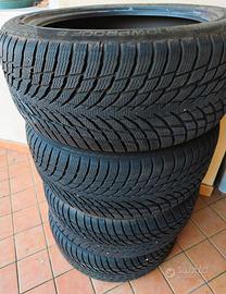 4 Gomme Invernali Nokian 235/45 R18 Dot 2023 